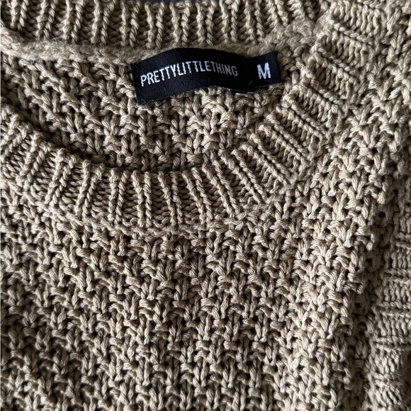 Knit Sleeveless Top with Side Tie - Picture 2 of 3